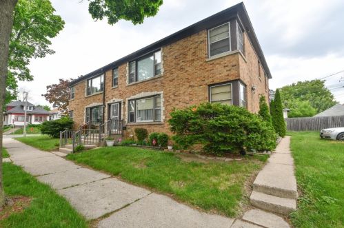 5126 Clarke St, Milwaukee, WI 53210-2347