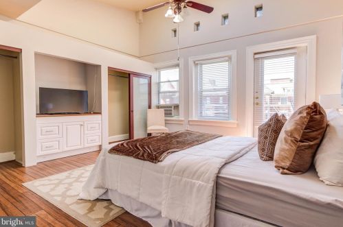 2617 13th St, Washington DC 20009-5359 exterior