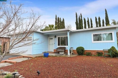 2860 Gillet Ave, Concord, CA 94520-5406