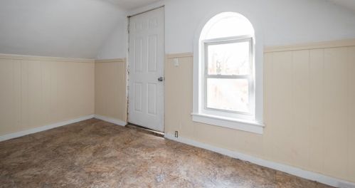 57 Fox St, Worcester MA 01604-4331 exterior