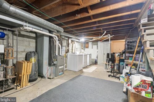 1380 Orchard St, Lancaster PA  17601-4038 exterior