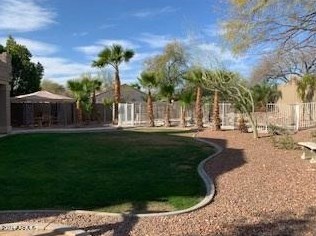 1340 Amberwood Dr, Phoenix AZ 85048-9314 exterior