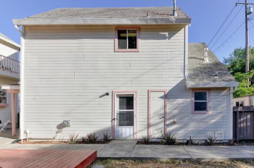 539 J St, Davis CA 95616-2326 exterior