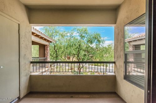 21320 56th St, Phoenix AZ  85054-5401 exterior