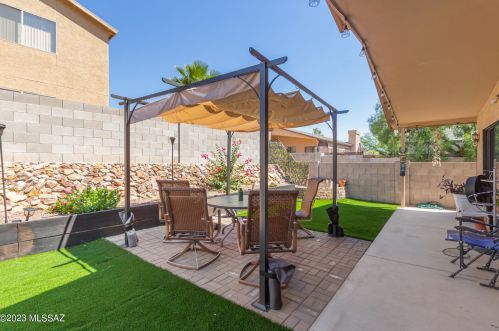 3272 Alexanderwood Dr, Tucson AZ 85746-1081 exterior