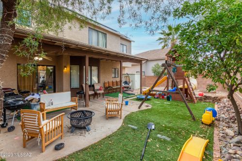 3044 Country Meadow Dr, Tucson AZ  85742-4855 exterior