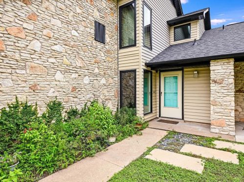 1101 Durham Dr, Austin TX  78753-5817 exterior