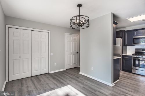 1915 Franklin St, Philadelphia PA 19122-2015 exterior