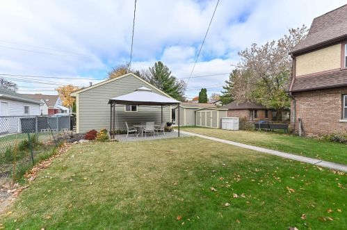 8324 Gridley Ave, Milwaukee WI 53213-3041 exterior