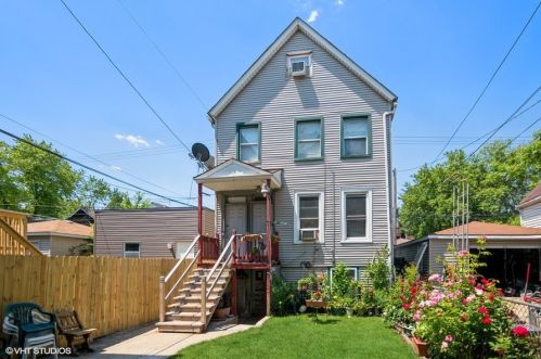 1712 Rockwell St, Chicago, IL 60647-5220