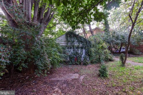 1310 Decatur St, Washington DC 20011-4709 exterior