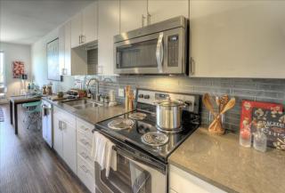 5398 Russell Ave, Seattle WA  98107-3925 exterior