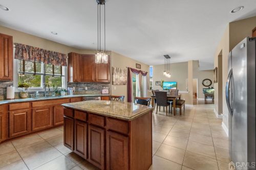 105 Arizona Ave, Old Bridge NJ 08857-4311 exterior