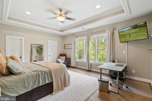 4815 15 St, Arlington VA 22205-2620 exterior