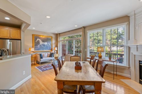 393 Cameron Sta Blvd, Alexandria VA 22304-8681 exterior