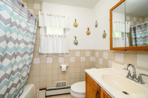 439 Cassville Rd, Jackson Twp NJ 08527-4712 exterior