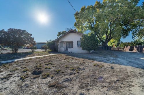 825 Verduga Rd, Turlock, CA 95380-9107