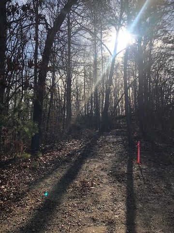 4151 Arthur Miller Rd, Gainesville, GA 30507-7107