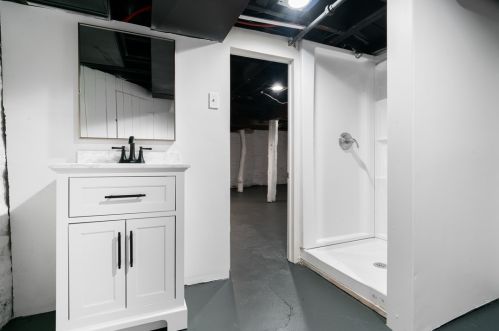 94 Wyoming St, Pittsburgh PA 15211-1744 exterior