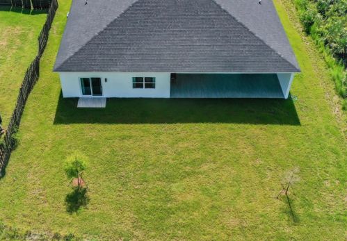 2588 Edgarce St, Fort Pierce FL  34953-2726 exterior