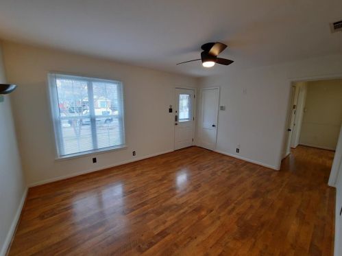 10637 Cayuga Dr, Dallas TX  75228-2803 exterior