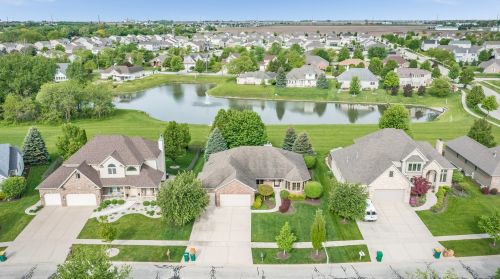 519 Rollingwood Dr, Joliet, IL 60404-0653