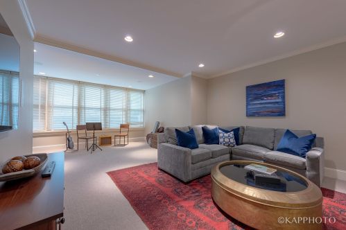 2252 Racine Ave, Chicago IL 60614-2110 exterior