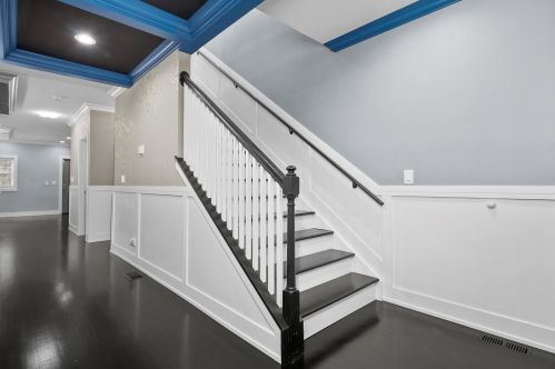 5650 Bishop St, Chicago IL  60636-1316 exterior