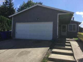 6936 Richards St, Portland, OR 97203-6138