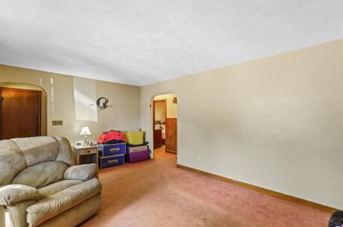 25 Kentland Ave, Providence RI 02904-1904 exterior