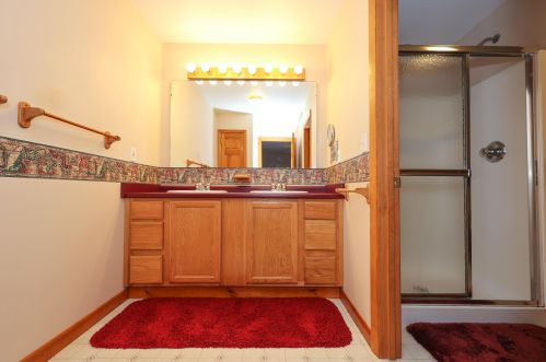 494 Mtn Rd, Concord NH 03301-6902 exterior