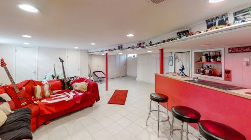 4901 Orange Ave, Chicago IL 60706-3223 exterior