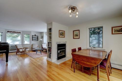 243 Transit St, Providence RI 02906-1023 exterior