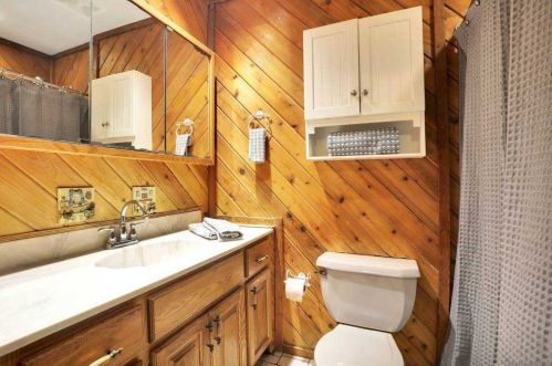 347 8 St, Bohemia NY 11716-1332 exterior