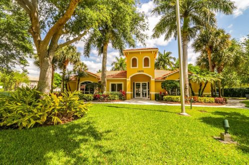 12117 Colony Preserve Dr, Boynton Beach FL 33436-5804 exterior