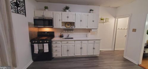 98 State St, Camden NJ 08102-2109 exterior