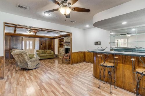 3500 Bellah Ct, Irving TX 75062-3624 exterior