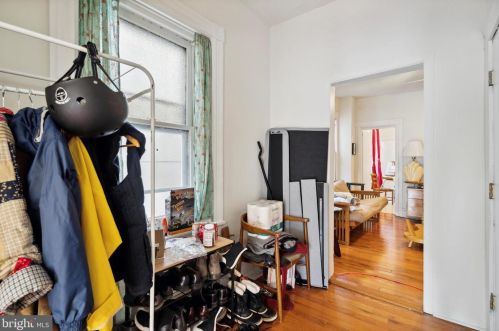 5045 Hazel Ave, Philadelphia PA 19143-1938 exterior