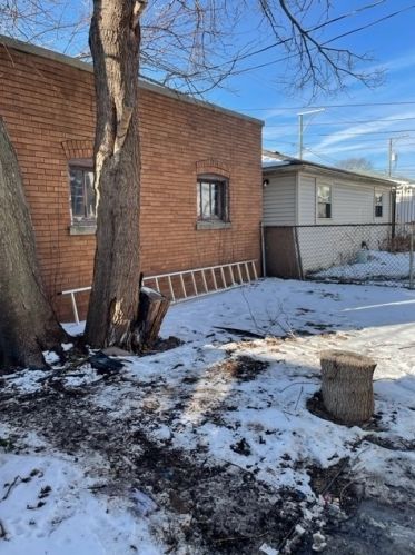 8138 Hermitage Ave, Chicago IL 60609-3810 exterior