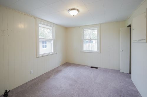 2728 Parchmount Ave, Kalamazoo MI  49004-1793 exterior