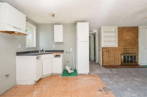 6032 39, Milwaukee WI 53221-4539 exterior