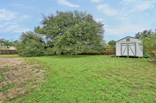 13810 Fm 1826, Austin TX 78737-9129 exterior