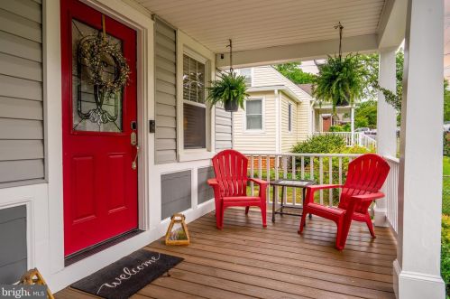 2813 Memorial St, Alexandria VA  22306-1743 exterior