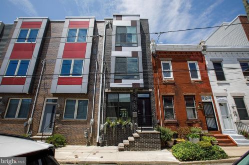 2616 Collins St, Philadelphia PA 19134-3709 exterior