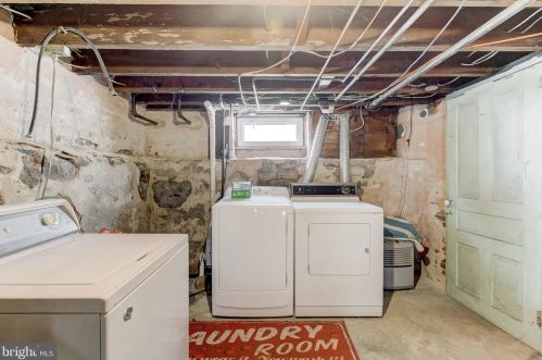 501 King St, Littlestown PA 17340-1612 exterior