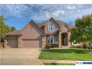 901 Roland Dr, Omaha, NE 68046-6164