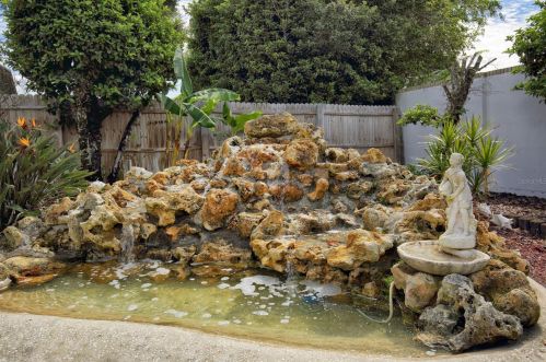 2100 Alameda St, Orlando FL 32804-6903 exterior