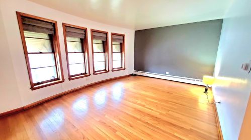 3037 Austin Ave, Chicago IL 60638-1418 exterior