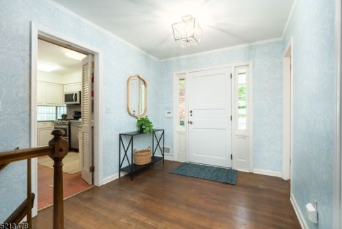 347 Turnabout Cir, Mountainside, NJ 07092-2019