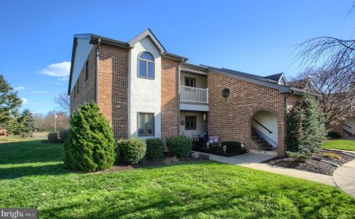 50 Black Oak Dr, Lancaster, PA 17602-3463